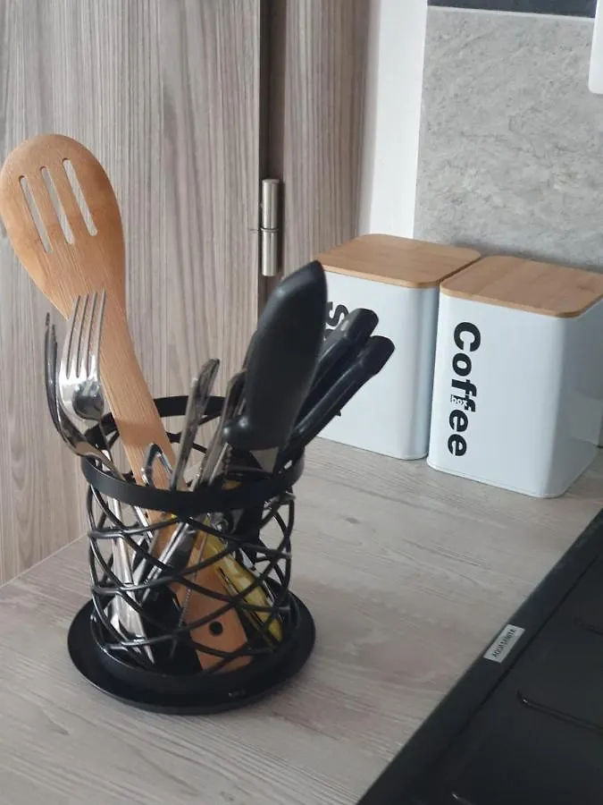 Odlicno Opremljeni Novouredeni Apartmani Iva, Okrug Gornji Trogir